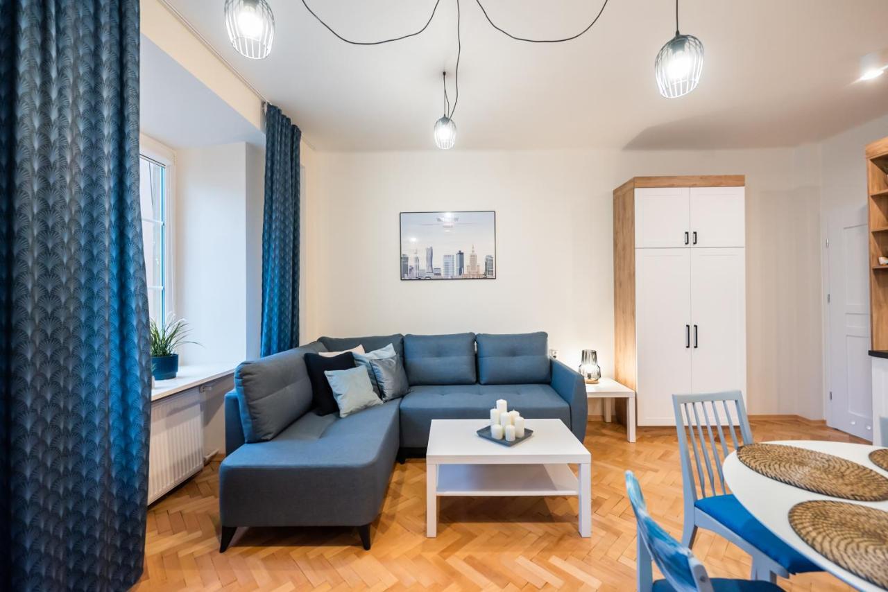 Old Town Eclectic Apartment For 6 People 바르샤바 외부 사진