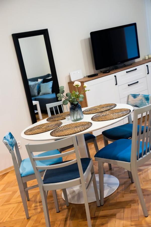 Old Town Eclectic Apartment For 6 People 바르샤바 외부 사진