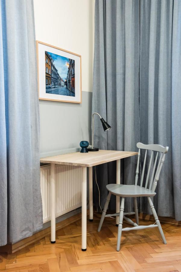 Old Town Eclectic Apartment For 6 People 바르샤바 외부 사진
